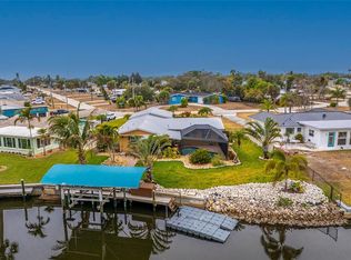 2186 Oyster Creek Dr, Englewood, FL 34224