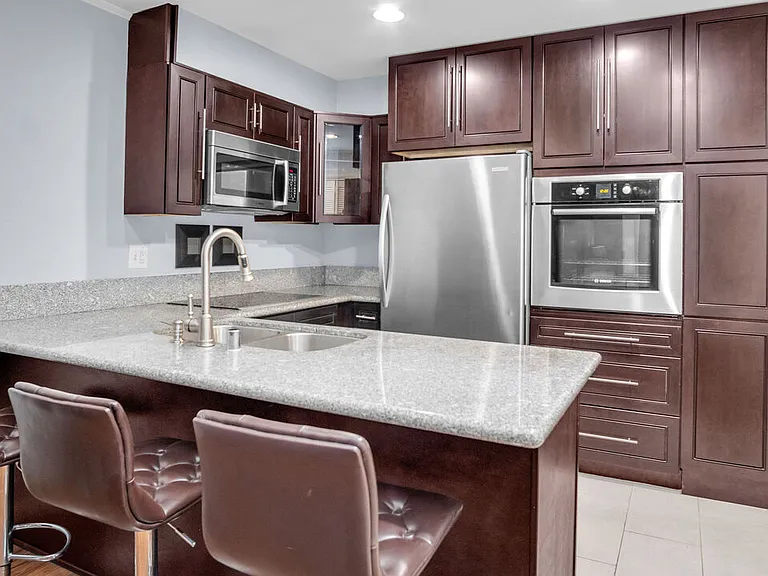 2260 N Cahuenga Blvd #106 — Photo 10