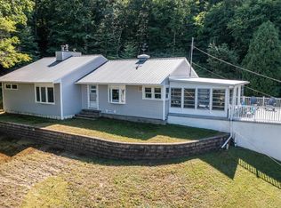 20 Meadow Ln, Goffstown, NH 03045