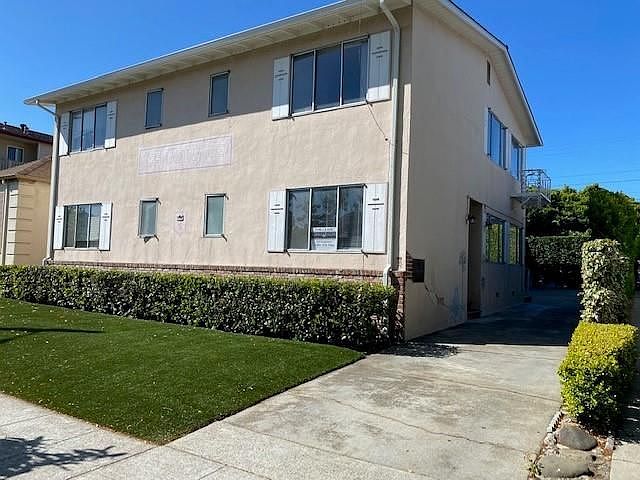 1st image of 1125 Laguna Ave #4