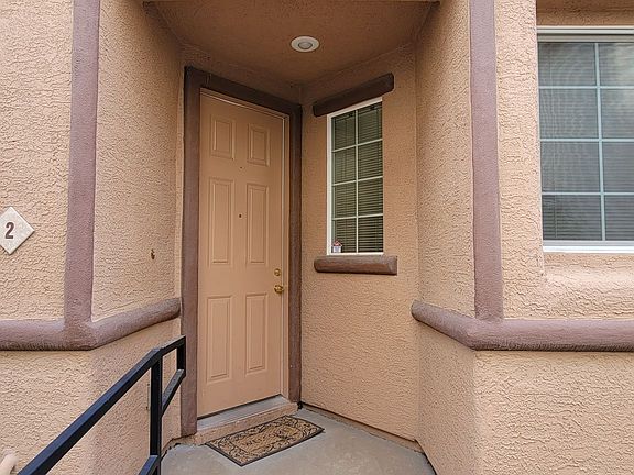 2nd image of 40 Hudson Canyon St Unit 2