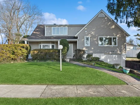 574 Norman Way, Woodmere, NY 11598