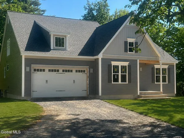 20 Morgan Street, Saratoga Springs, NY 12866