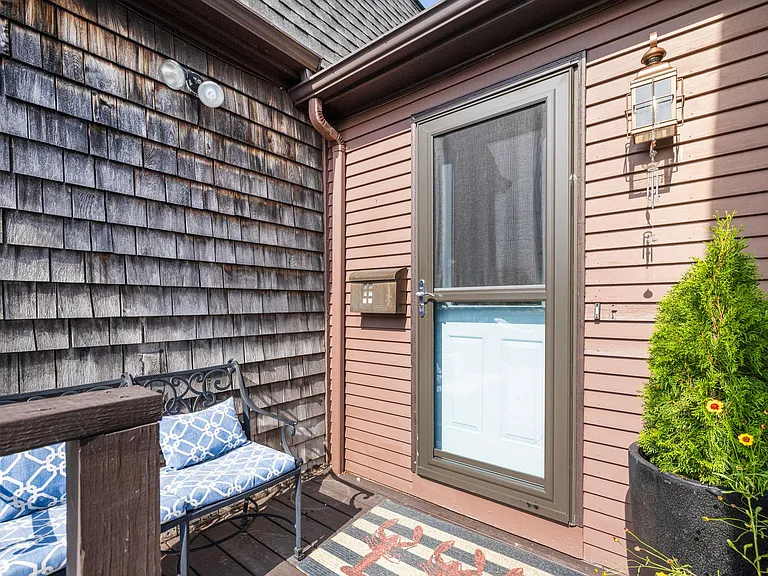 45 E St #2 — Photo 16