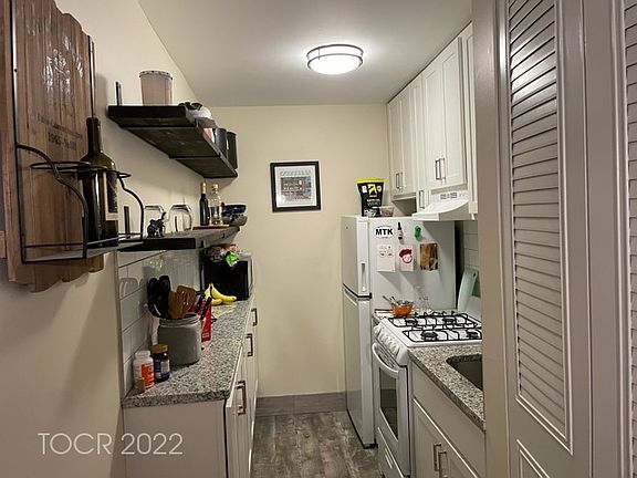 4th image of 60 Crescent Pl APT 3F