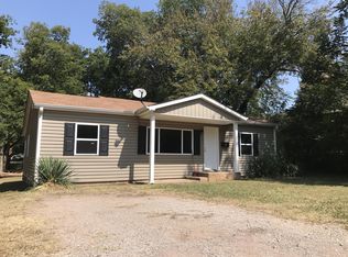 403 W Washington St, Tecumseh, OK 74873