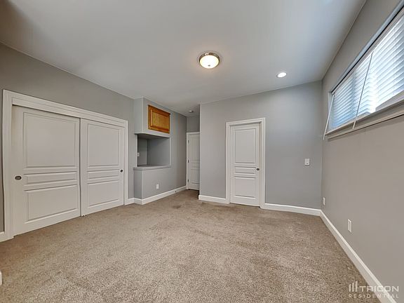 5th image of 2280 South Dr Unit 4