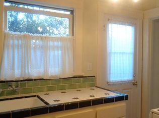 417 Redondo Ave APT 10, Long Beach, CA 90814