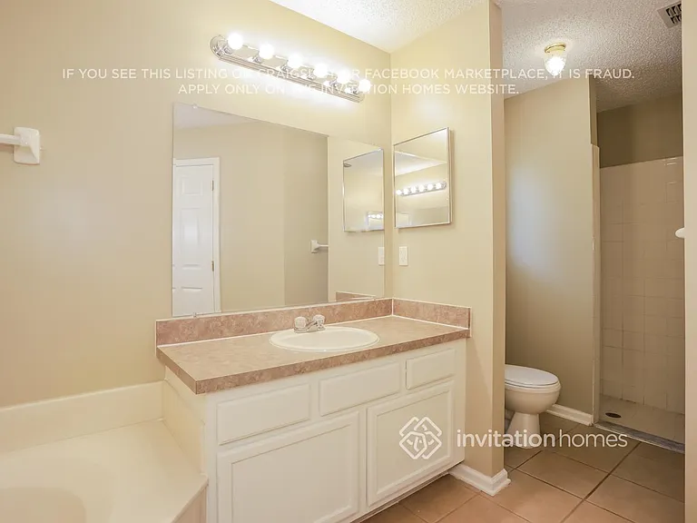 2504 Serene Ct — Photo 12