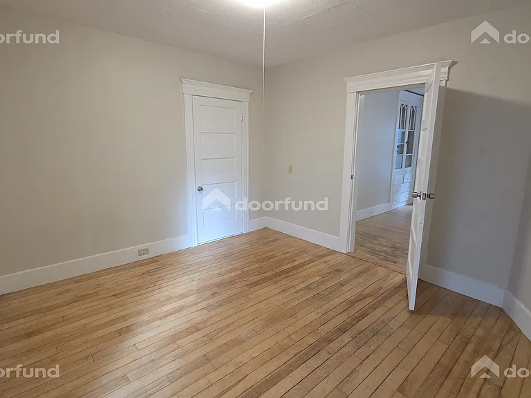 41 Freeland St #1 — Photo 11