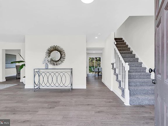 2nd image of 45 Aberdale Ln