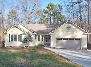 6 Minuteman Ct, Durham, NC 27705