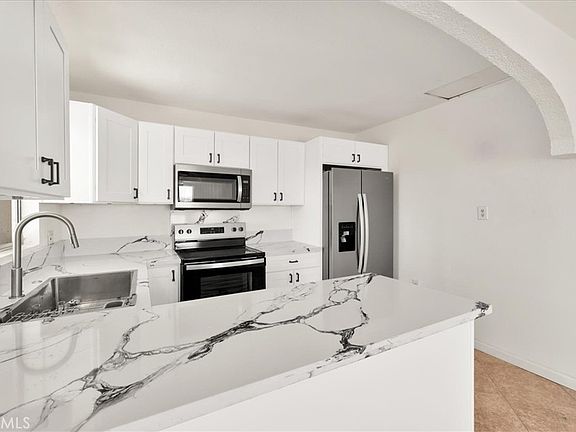 4th image of 73858 Valle Vista Rd