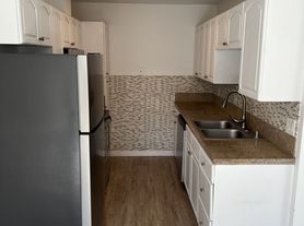 Star North Apartments