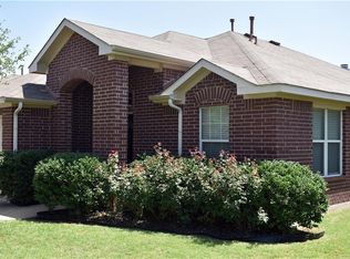 208 Poplarwood Dr, Kyle, TX 78640
