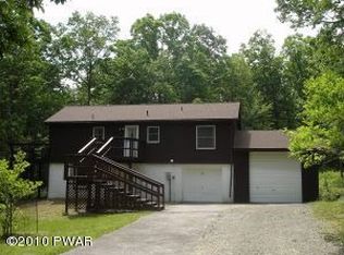 193 Mountain Top Rd, Lackawaxen, PA 18435