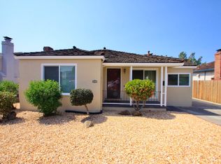 22089 Redwood Rd, Castro Valley, CA 94546