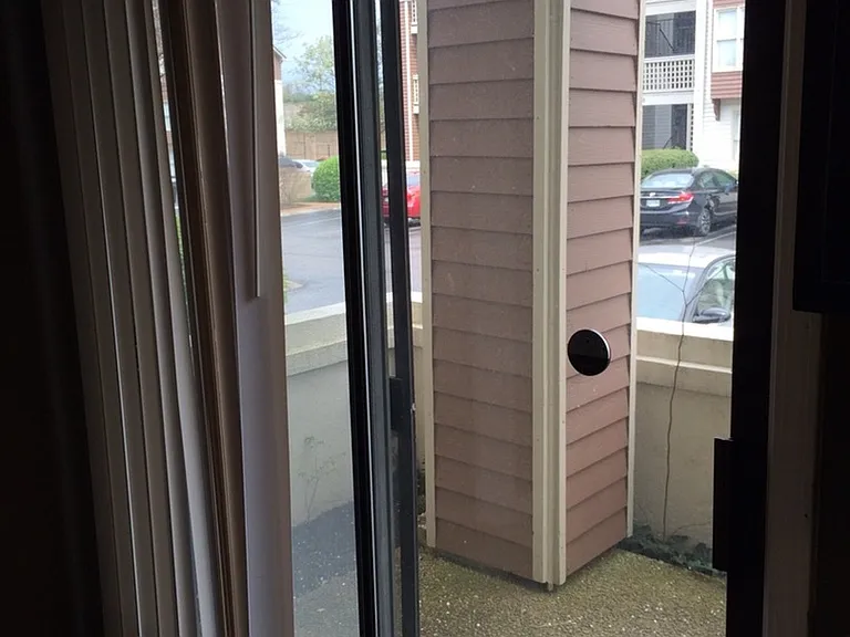 213 Hillsboro Pl — Photo 2
