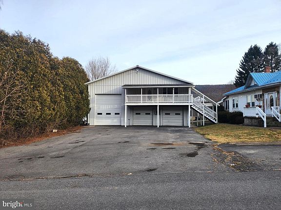 2nd image of 14218 Gardner Ave