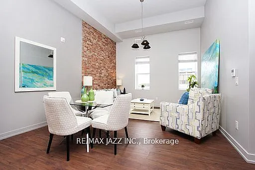 14 1/2 King St E #302 — Photo 9