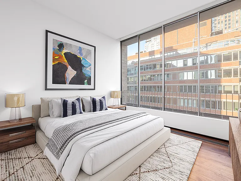 527 W 27th St #9B — Photo 7