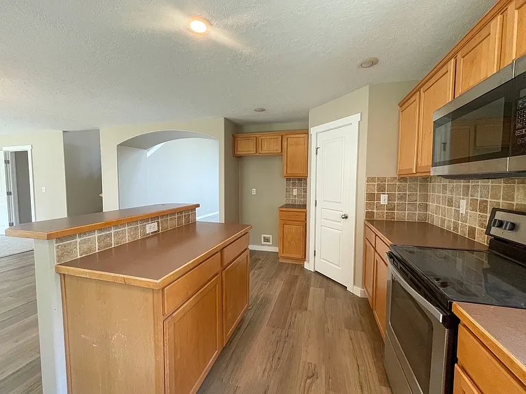 6489 S Cheshire Ave — Photo 13