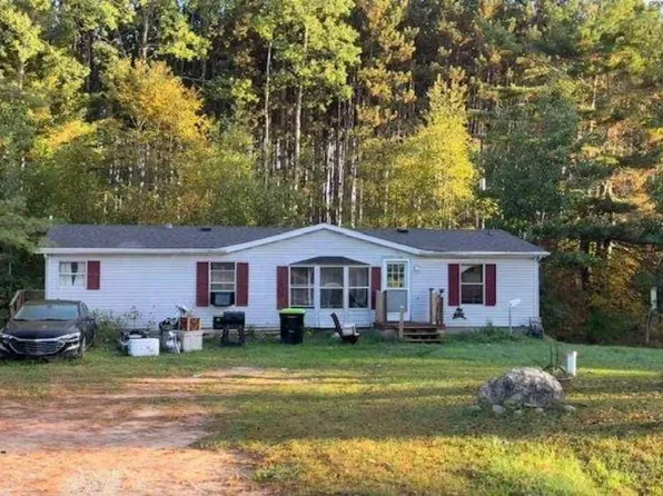 3098 Hilts Rd, Gladwin, MI 48624