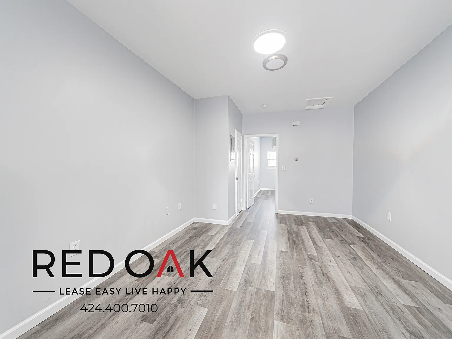 Bright and Welcoming Two Bedroom with Stainless Steel Appliances and Included Parking ~ Just Outs... — Photo 4