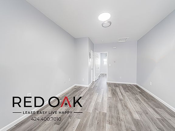 4th image of 1032-1036 S Normandie Ave #1032-202