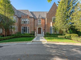 34 Bridlewood Rd, Northbrook, IL 60062