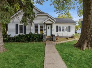 2409 SE 8th St, Des Moines, IA 50315