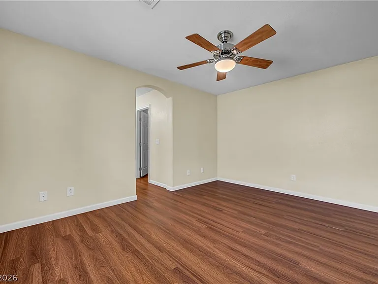 12052 Hathaway Pines Ln — Photo 37