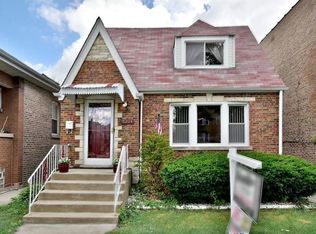 5204 W Newport Ave, Chicago, IL 60641