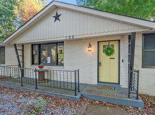 102 Preston Dr, Clarksville, TN 37042