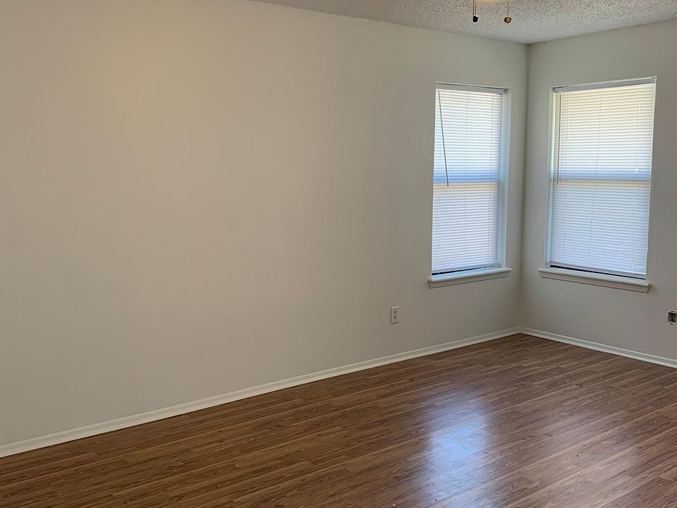 1st image of 1823 Wisdom Dr