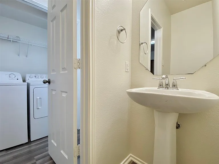18524 Mammoth Cave Blvd #2 — Photo 18