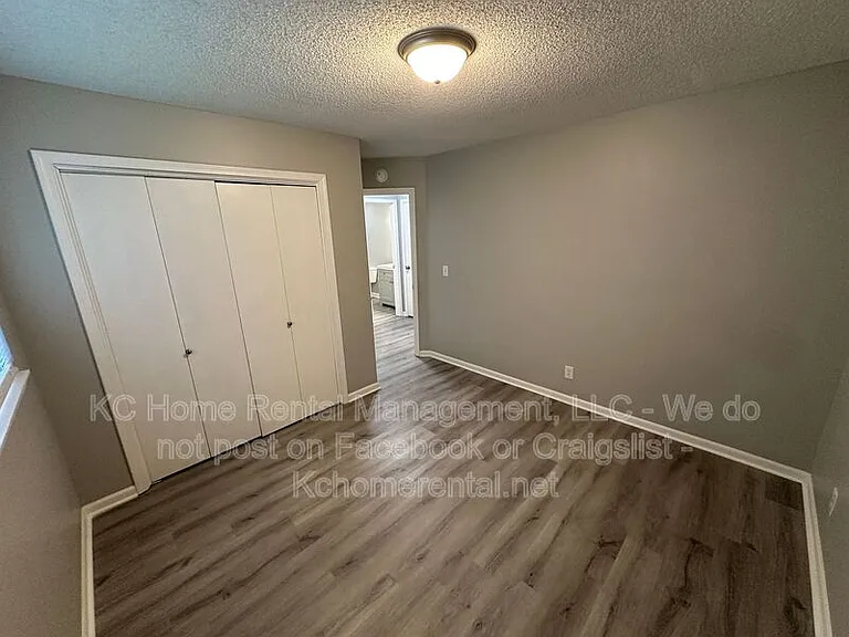 4711 Switzer Rd — Photo 20
