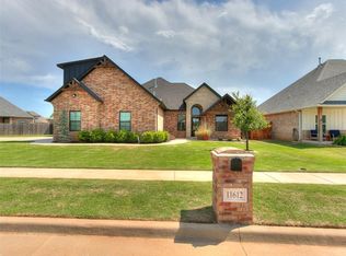 11612 NW 108th Ter, Yukon, OK 73099
