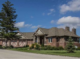 1460 Emmett Ave, Lawton, IA 51030