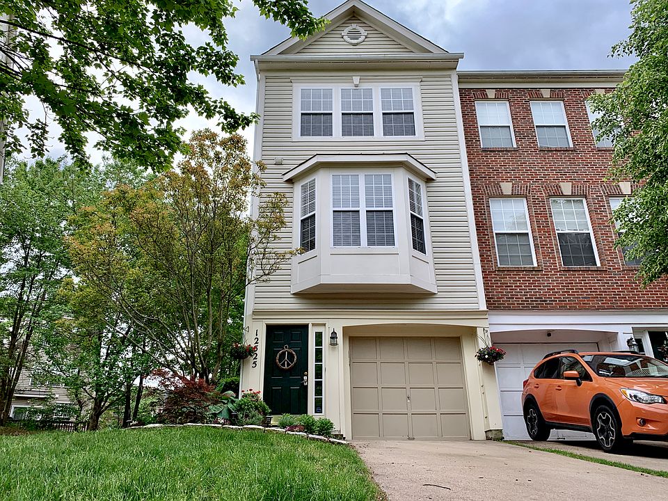 1st image of 12525 Heykens Ln