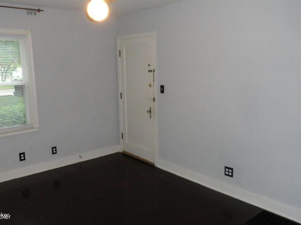 127 Kennedy Ave #2