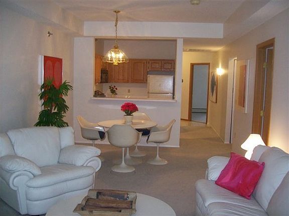 3rd image of 7440 Edinborough Way APT 4113