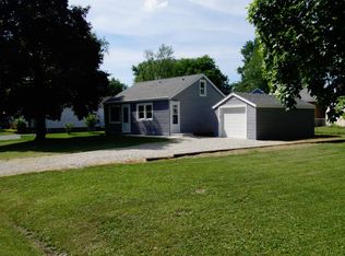 2217 W Richwoods Blvd, Peoria, IL 61604