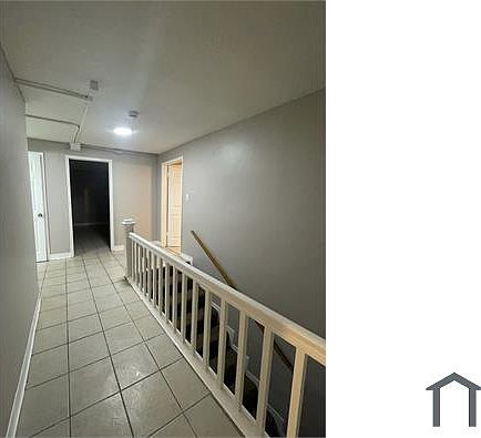 3rd image of 3520 Crawford St #3