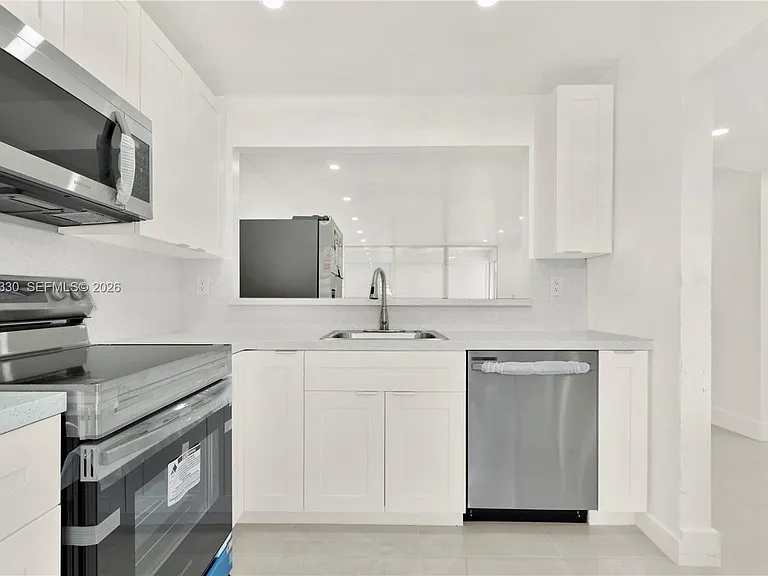 8320 Sands Point Blvd #M107 — Photo 10
