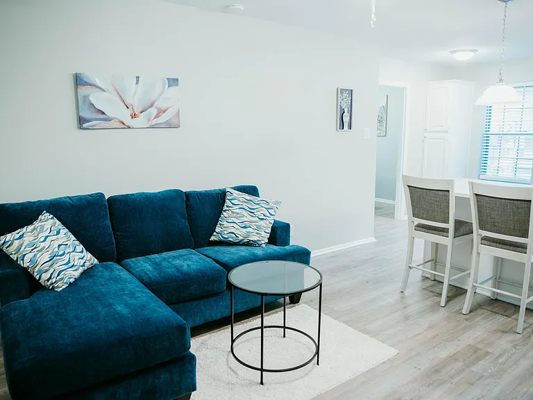 19 Del Tara Dr — Photo 5
