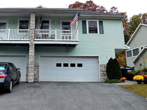 2nd image of 107 East Ave