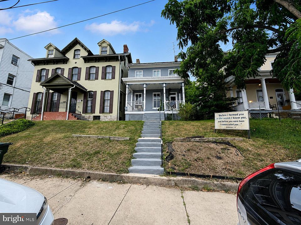 1st image of 153 Summit Ave