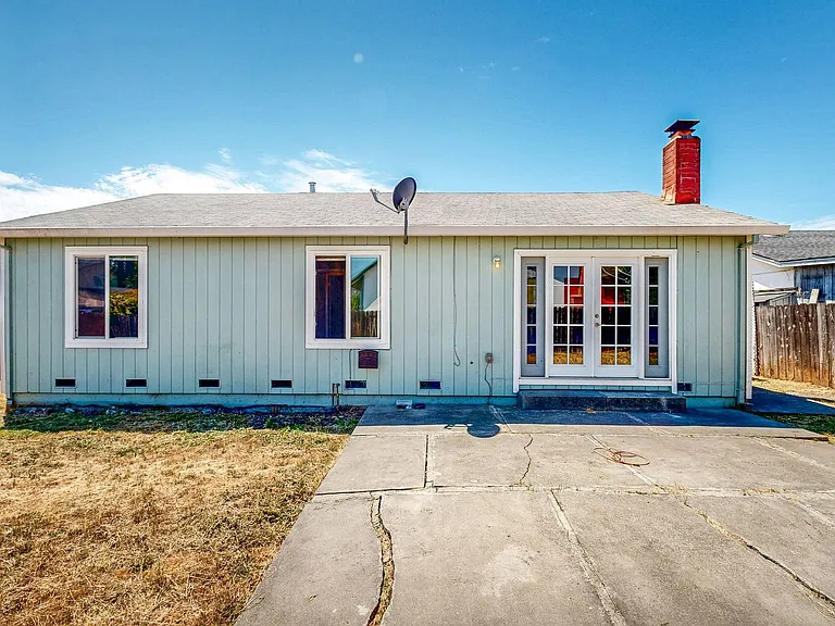 8690 Lords Manor Way — Photo 36