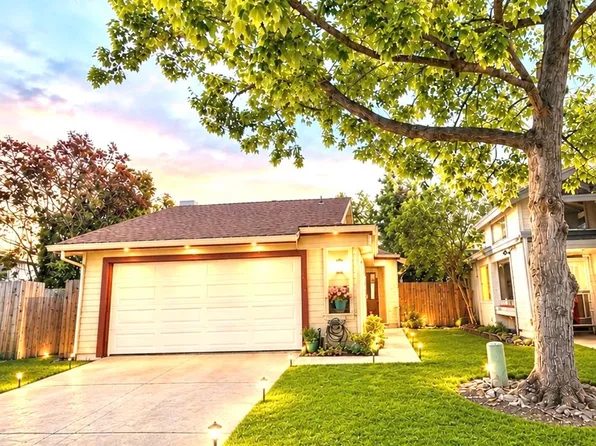 7128 Heather Tree Dr, Sacramento, CA 95842